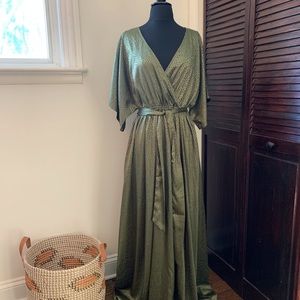 NWT Savannah Print Kimono Maxi Dress in Olive Green - Baltic Born - Size Large